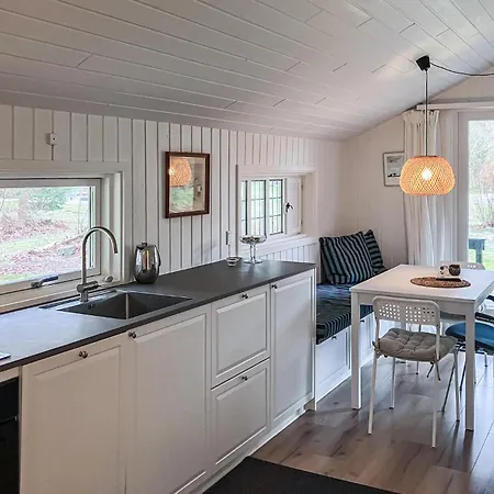 2 Bedroom In *